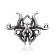 画像をギャラリービューアに読み込む, Stylised Cthulhu metal Pin
